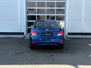 2013 Hyundai Solaris I, синий, 920000 рублей, вид 4