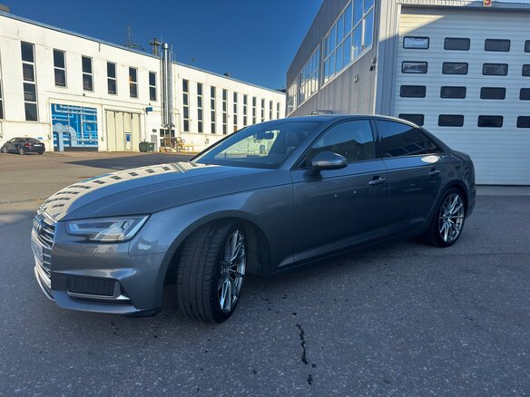 2019 Audi A4 V (B9), серый, 3348000 рублей - вид 1