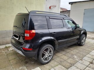 2014 Skoda Yeti I Рестайлинг, чёрный, 850000 рублей, вид 4