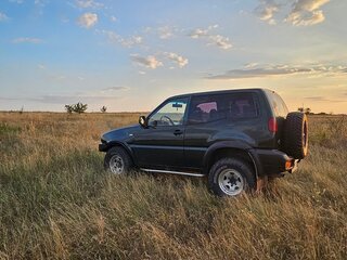 1998 Nissan Terrano II Рестайлинг, зелёный, 500000 рублей, вид 3