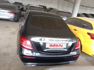 2020 Mercedes-Benz E-Класс 300 V (W213, S213, C238), чёрный, 3390000 рублей, вид 5