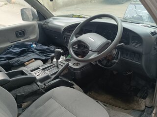 1990 Toyota Town Ace II Рестайлинг 2, серебристый, 305000 рублей, вид 5