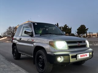 1998 Mitsubishi Pajero iO, серебристый, 550000 рублей, вид 1