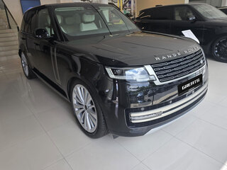 2026 Land Rover Range Rover P530 MHEV V, чёрный, 26500000 рублей, вид 1