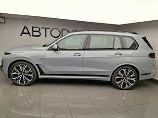 2026 BMW X7 40d I (G07) Рестайлинг, серый, 19670000 рублей, вид 2
