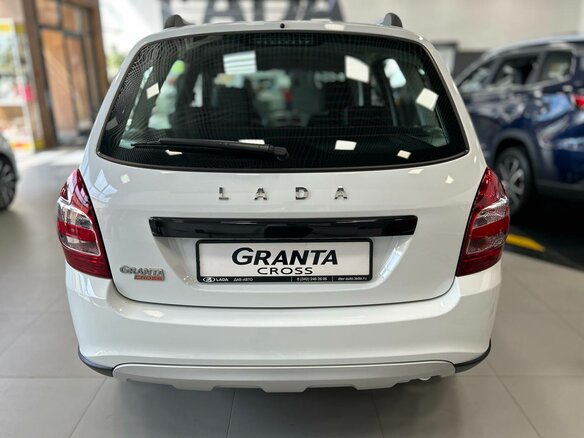 2026 Lada (ВАЗ) Granta Cross I Рестайлинг, белый - вид 6