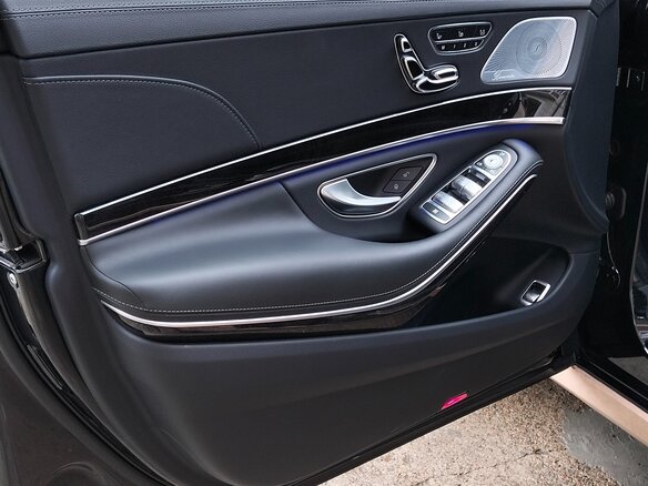 2017 Mercedes-Benz Maybach S-Класс 450 I (X222) Рестайлинг, бежевый, 11200000 рублей - вид 13