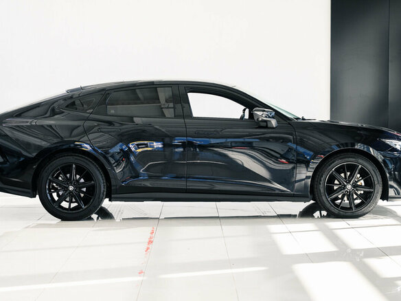2024 Changan UNI-V I, чёрный, 2319000 рублей - вид 3