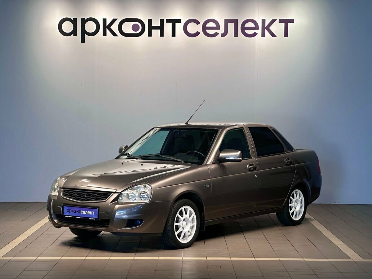 Открыть фотографии: Lada (ВАЗ) Priora I Рестайлинг