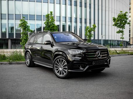 2026 Mercedes-Benz GLS 450 II (X167) Рестайлинг, чёрный, 15600000 рублей, вид 3
