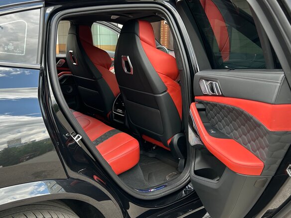2024 BMW X6 M Competition III (F96) Рестайлинг, чёрный, 19300000 рублей - вид 16