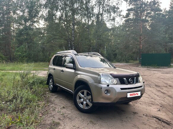 2008 Nissan X-Trail II, золотистый
