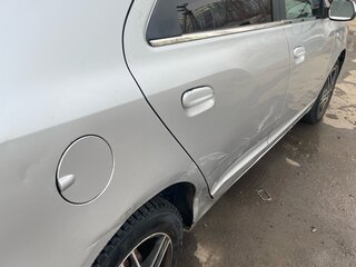 2014 Chevrolet Cobalt II, серебристый, 300000 рублей, вид 4
