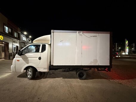 2012 Hyundai Porter II, белый, 1050000 рублей, вид 3