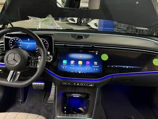 2026 Mercedes-Benz E-Класс 300 VI (W214, S214), чёрный, 9460000 рублей, вид 2