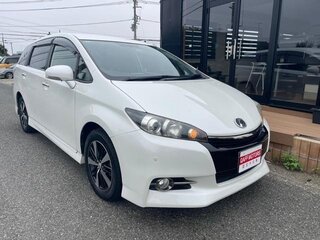 2015 Toyota Wish II Рестайлинг, белый, 1153000 рублей, вид 1