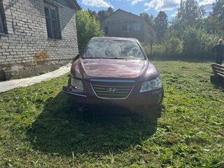 2009 Hyundai Sonata V (NF) Рестайлинг, пурпурный, 260000 рублей, вид 2