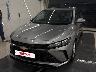 2023 Chevrolet Monza II Рестайлинг, серебристый, 2000000 рублей, вид 2