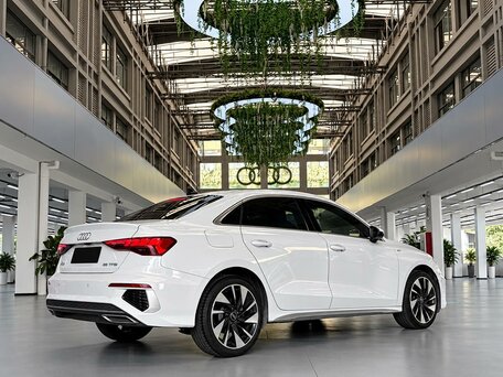2023 Audi A3 35 TFSI Long IV (8Y), белый, 1877000 рублей, вид 5