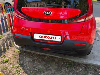 2019 Kia Soul III, красный, 2100000 рублей, вид 3