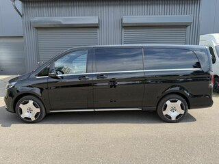 2026 Mercedes-Benz V-Класс Extra Long 300 d экстра длинный III (W447) Рестайлинг 2, чёрный, 14990000 рублей, вид 5