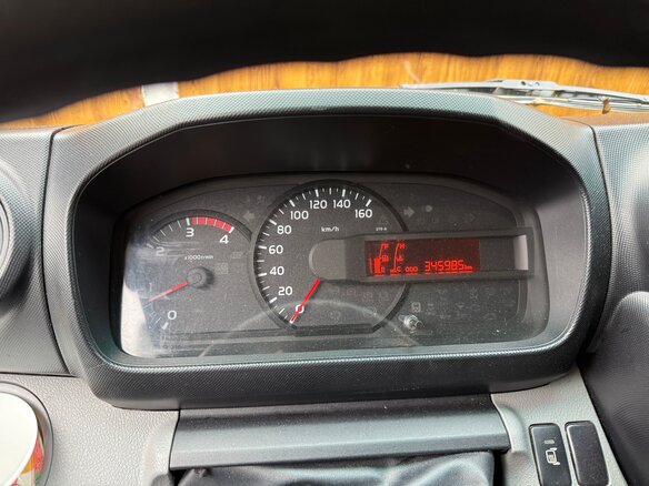 2015 Hino Series 300 (Dutro), белый, 2800000 рублей - вид 13