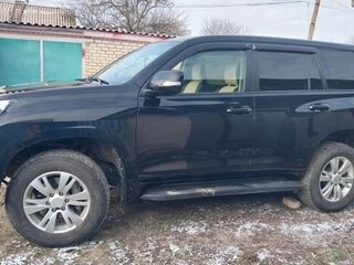 2014 Toyota Land Cruiser Prado 150 Series Рестайлинг 1, чёрный, 2900000 рублей, вид 4