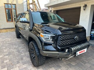 2018 Toyota Tundra CrewMax II Рестайлинг, чёрный, 9000000 рублей, вид 4