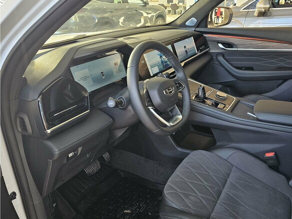 2026 Geely Monjaro I Рестайлинг, белый, 4558590 рублей - вид 7