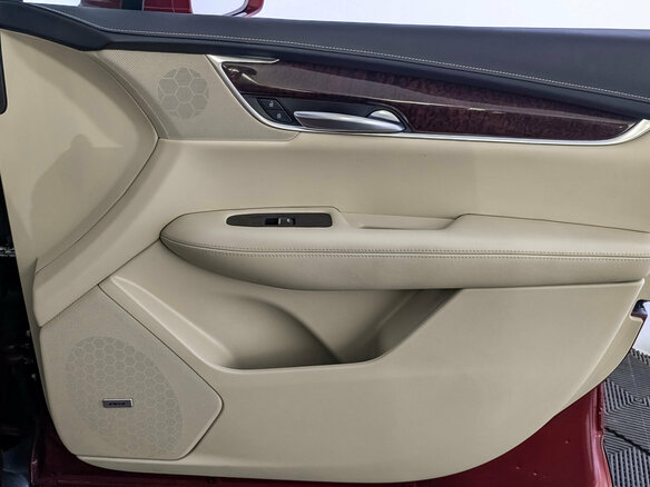 2019 Cadillac XT5 I, красный - вид 24