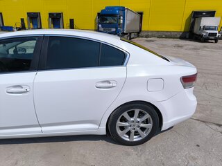 2010 Toyota Avensis III, белый, 980000 рублей, вид 5