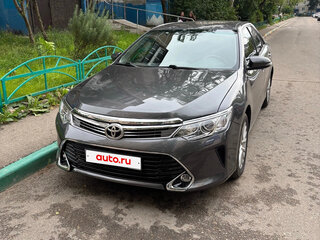 2013 Toyota Camry VII (XV50), серый, 1710000 рублей, вид 2