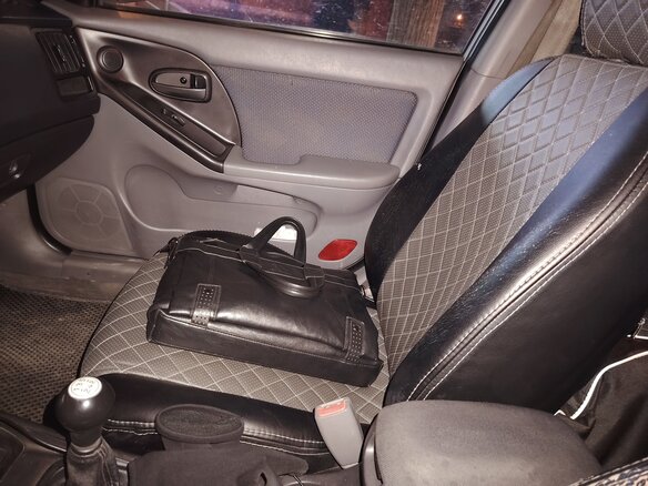 2006 Hyundai Elantra III (XD2) Рестайлинг, серебристый, 250000 рублей - вид 15