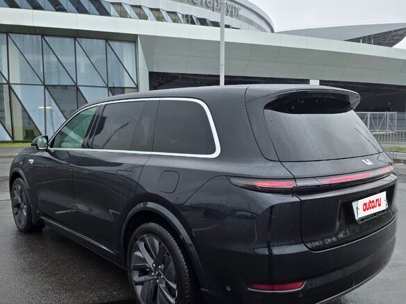 2024 Li Auto (Lixiang) L9 52.3 kWh I Рестайлинг, чёрный, 7500000 рублей - вид 1