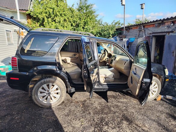 2005 Mercury Mariner I, чёрный, 250000 рублей - вид 5