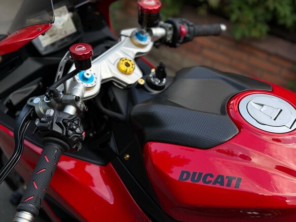 2025 Ducati Panigale V2, красный, 1799999 рублей - вид 18