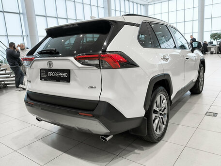 2020 Toyota RAV4 V (XA50), белый, 2550000 рублей, вид 5