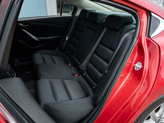 2017 Mazda 6 III (GJ) Рестайлинг, красный, 1845000 рублей, вид 4