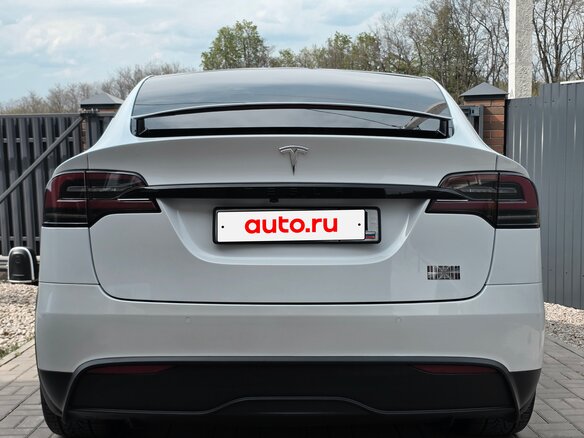 2022 Tesla Model X Plaid I Рестайлинг, белый, 8800000 рублей - вид 7