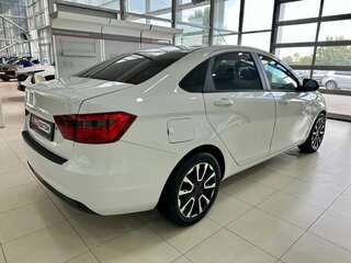 2017 Lada (ВАЗ) Vesta I, белый, 829900 рублей, вид 4