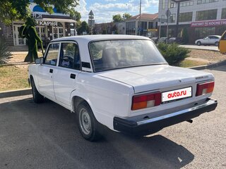 2008 Lada (ВАЗ) 2105, белый, 220000 рублей, вид 2