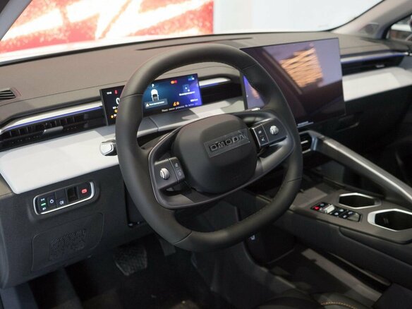 2026 Omoda C5 II, белый, 2399000 рублей - вид 8