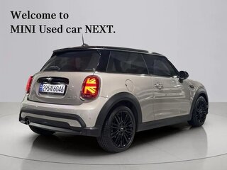 2022 Mini Hatch Cooper III (F55/F56) Рестайлинг 2, бежевый, 2070300 рублей, вид 2