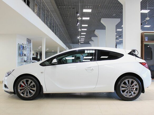 2012 Opel Astra GTC J Рестайлинг, белый - вид 3