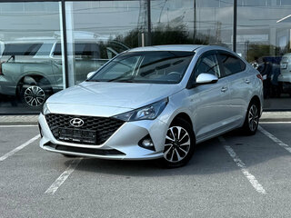 2020 Hyundai Solaris II Рестайлинг, серебристый, 1465000 рублей, вид 1