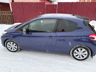 2013 Peugeot 208 I, фиолетовый, 620000 рублей, вид 5