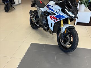 2025 BMW R 1300 RS, белый, 2690000 рублей, вид 1