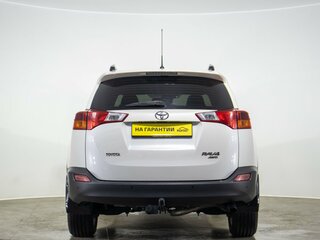 2013 Toyota RAV4 IV (XA40), белый, 1799000 рублей, вид 5
