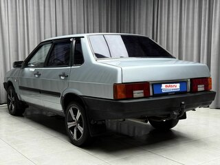 2002 Lada (ВАЗ) 21099, серебристый, 299000 рублей, вид 4