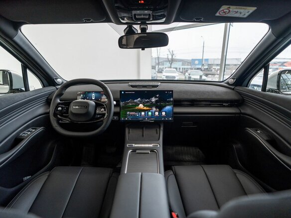 2026 Omoda C7, серебристый, 3299000 рублей - вид 15